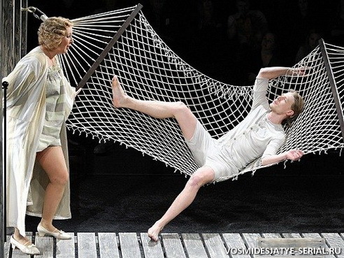 Никита Ефремов в спектакле Хорошенькая